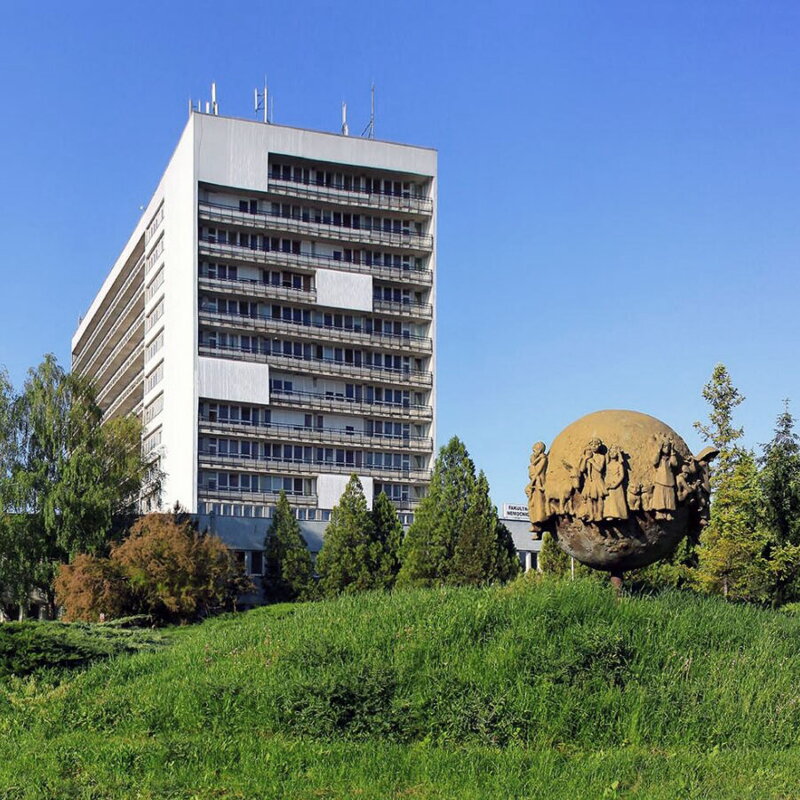  Fakultná nemocnica s poliklinikou Nové Zámky